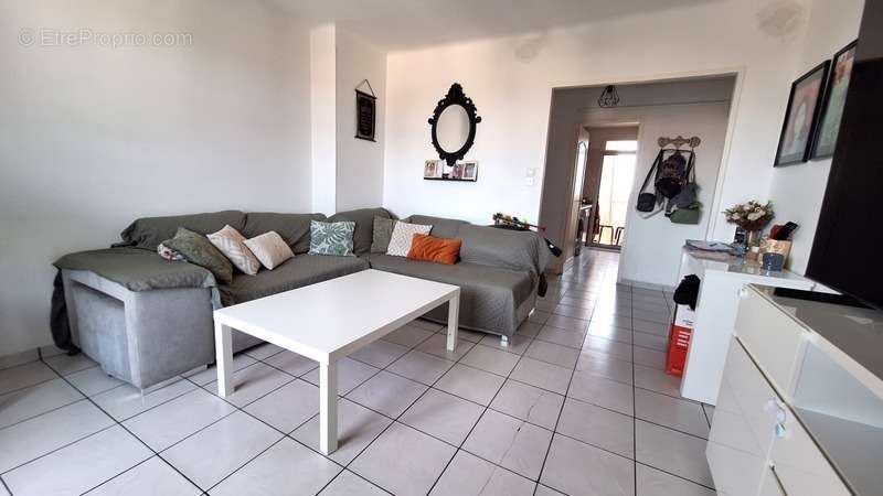 Appartement à MARSEILLE-13E