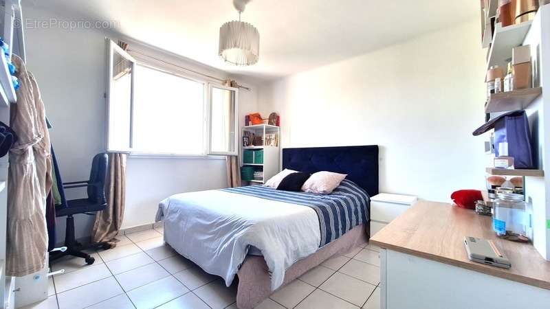 Appartement à MARSEILLE-13E