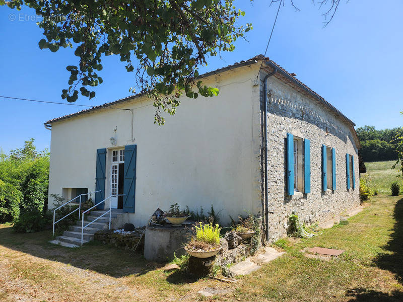 Maison à MONFLANQUIN