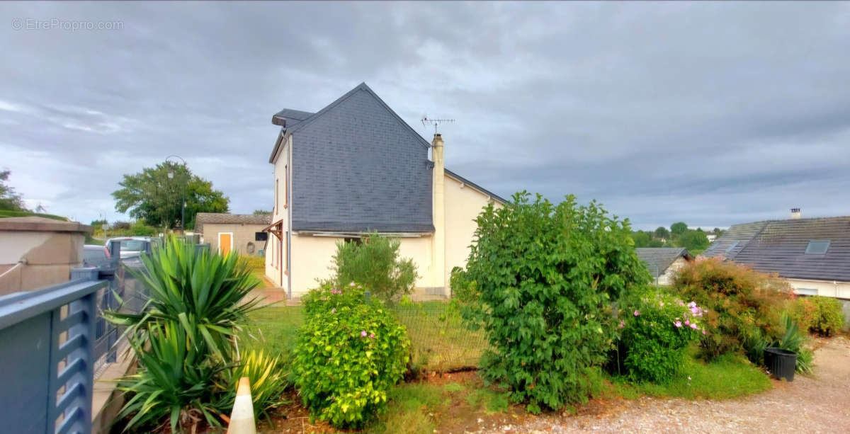 Maison à LA MAILLERAYE-SUR-SEINE