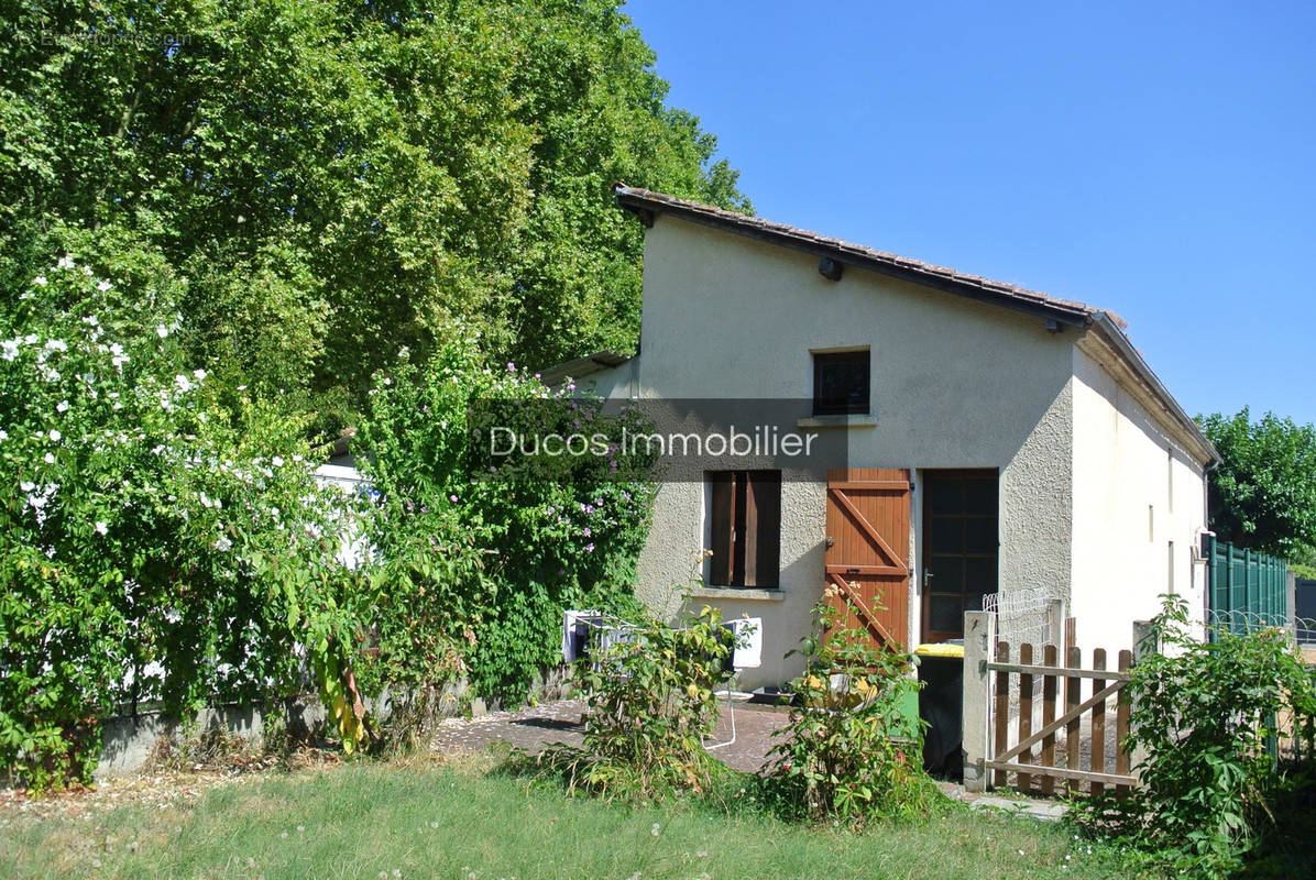 Appartement à FOURQUES-SUR-GARONNE