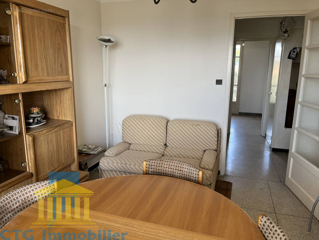 Appartement à MARSEILLE-8E