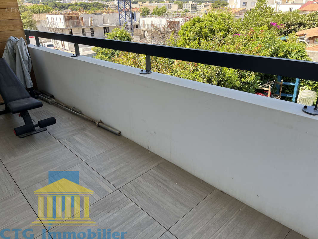 Appartement à MARSEILLE-8E