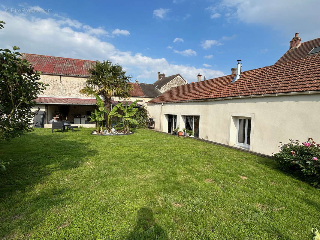 Maison à LA FERTE-SOUS-JOUARRE