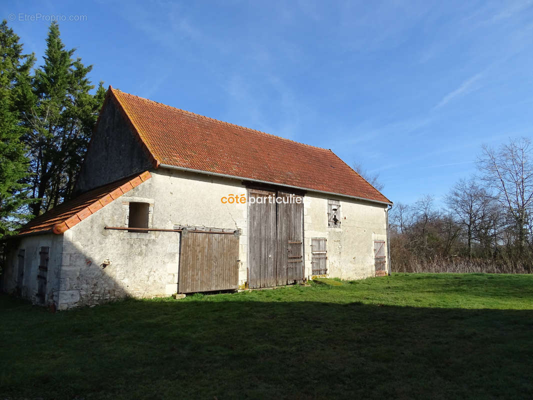 Maison à LIGNIERES