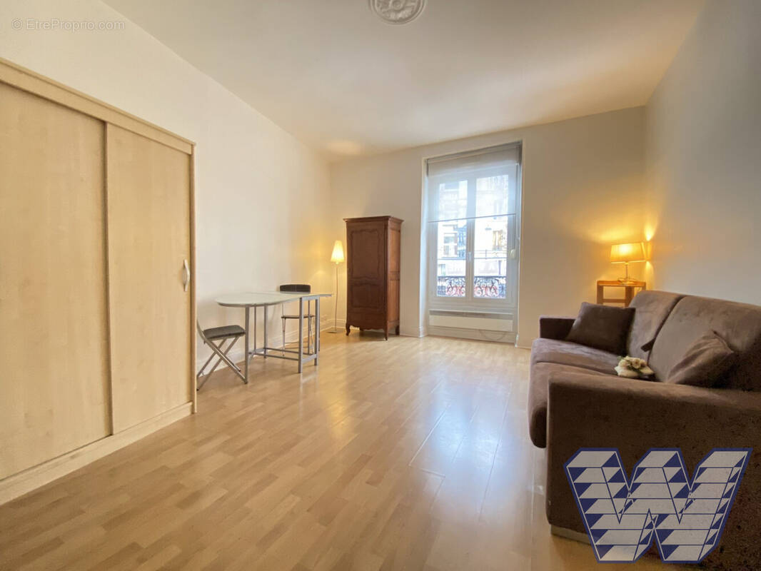 Appartement à PARIS-5E