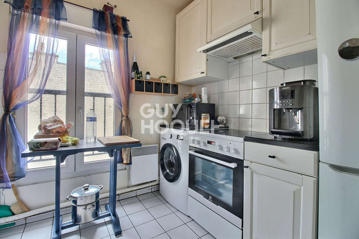 Appartement à PARIS-9E