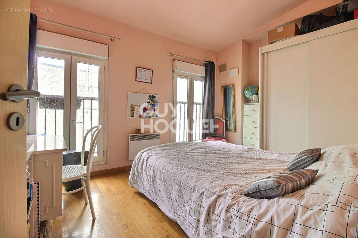 Appartement à PARIS-9E