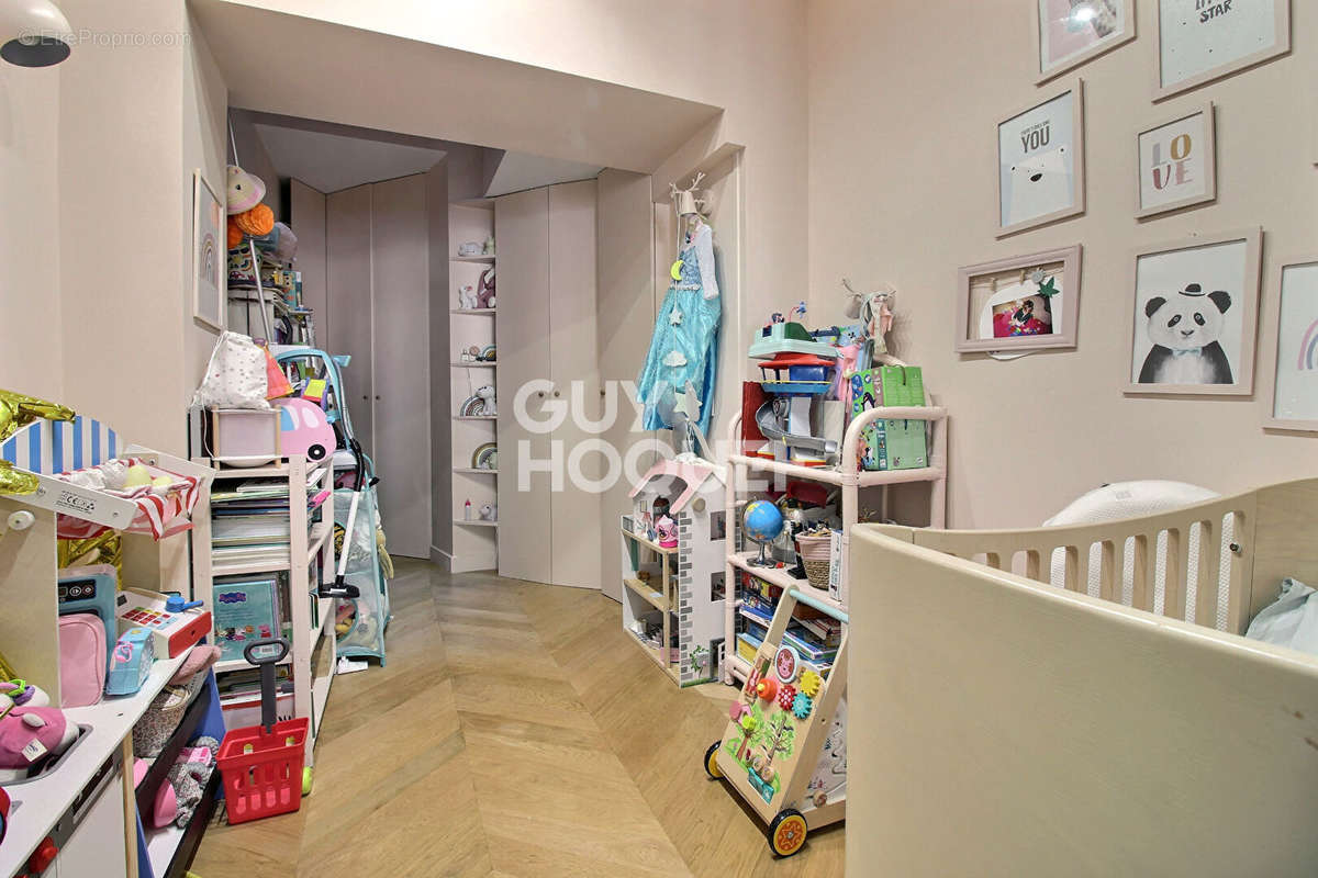 Appartement à PARIS-9E