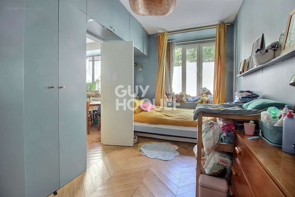 Appartement à PARIS-9E