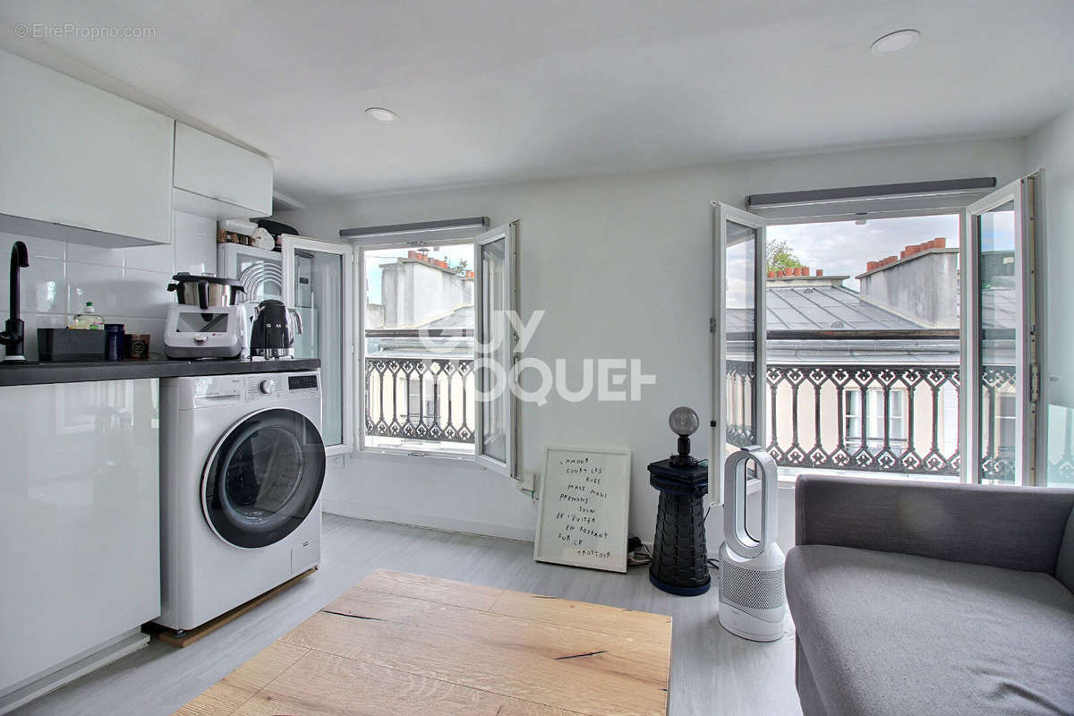 Appartement à PARIS-9E