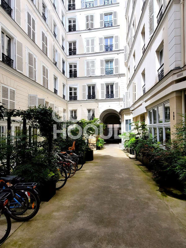 Appartement à PARIS-9E