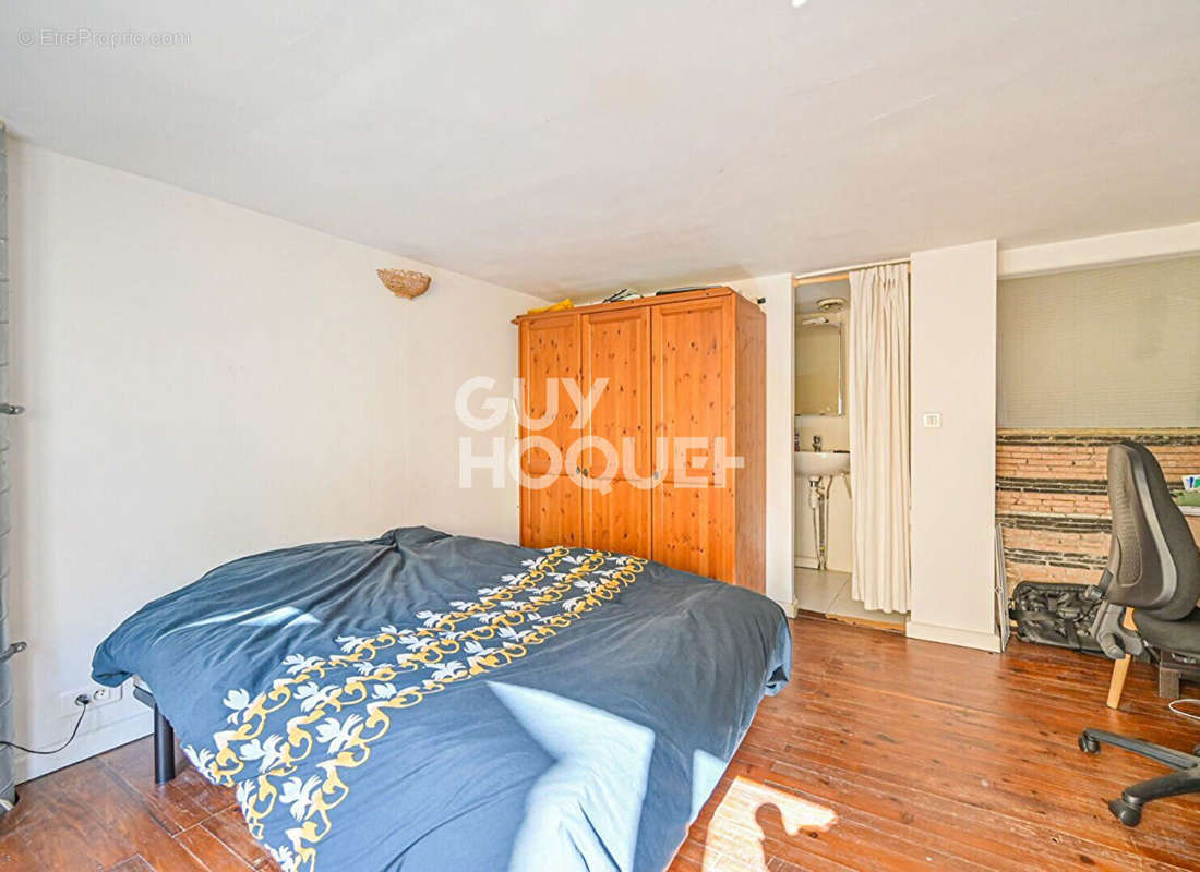 Appartement à PARIS-20E