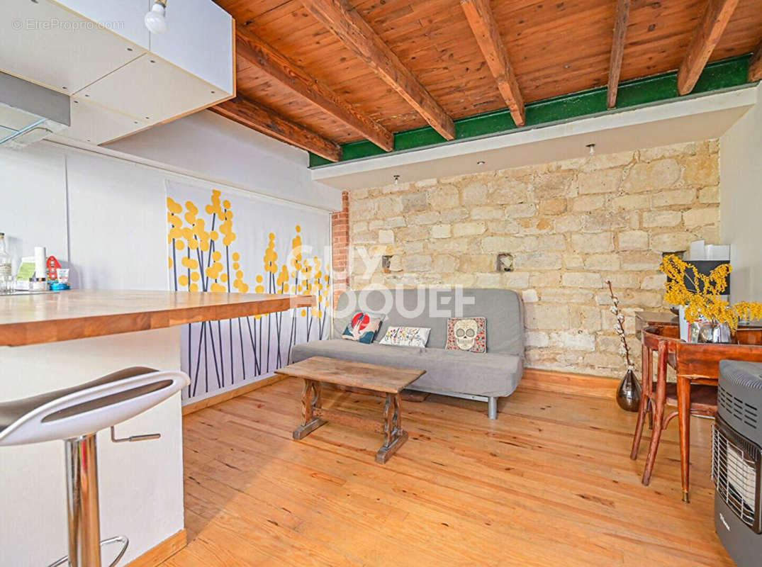 Appartement à PARIS-20E