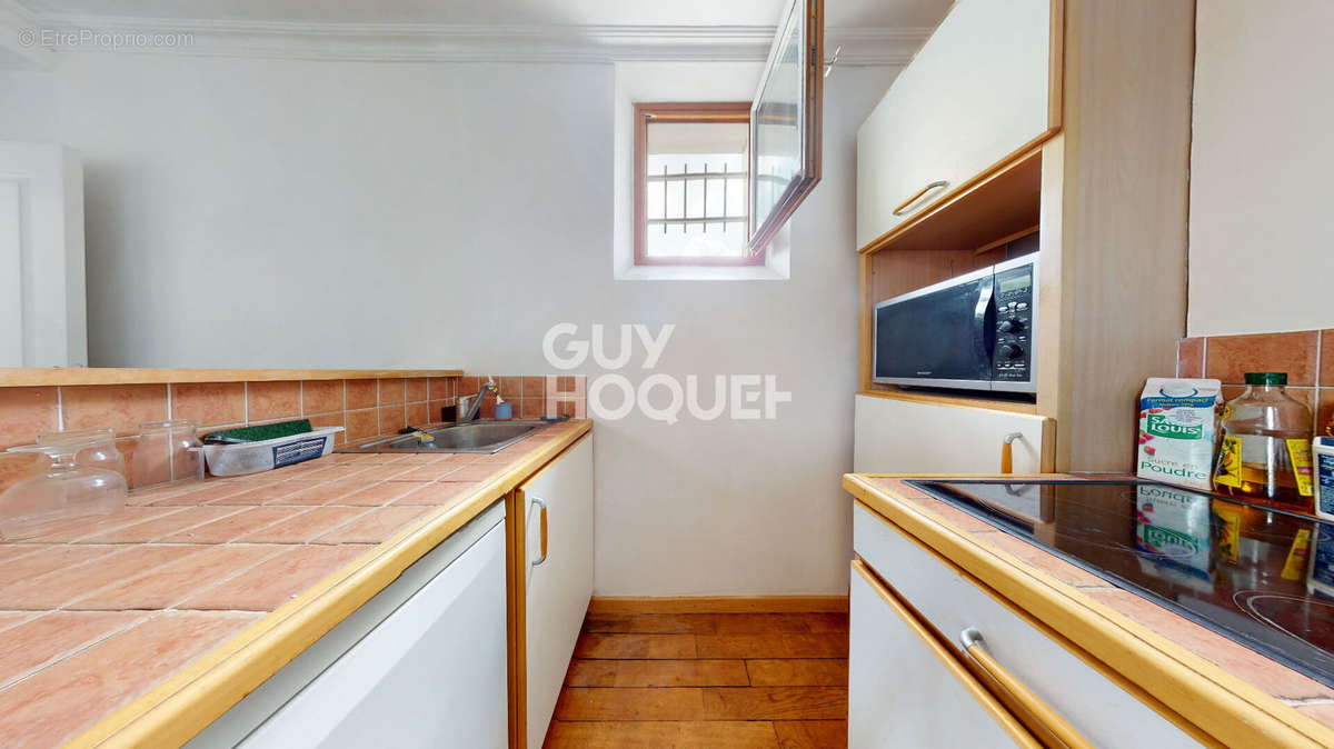 Appartement à PARIS-20E