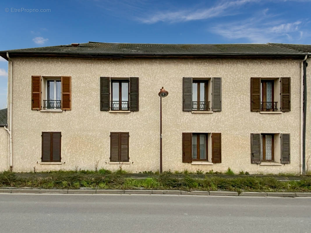 Appartement à MAISSE