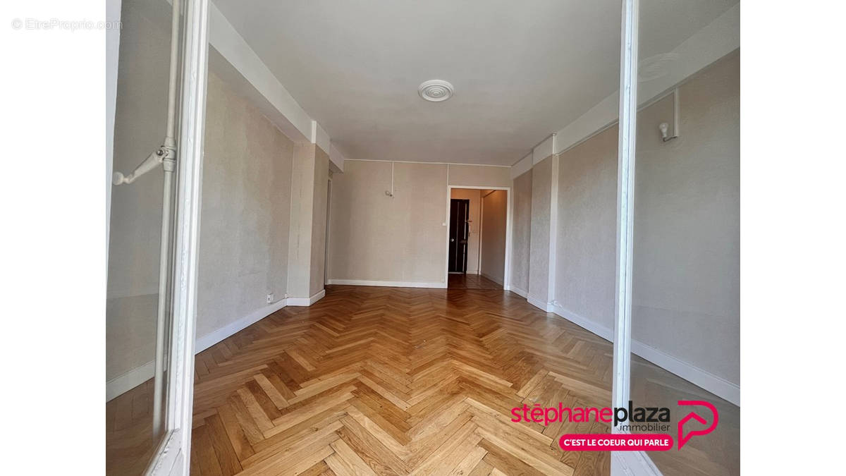 Appartement à LYON-4E