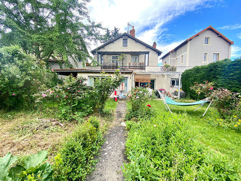 Maison à CLERMONT-FERRAND