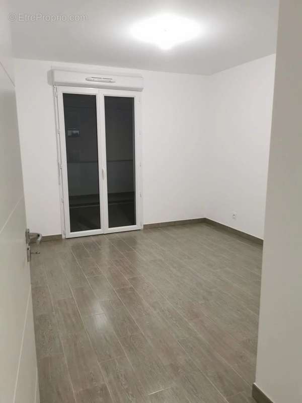 Appartement à VILLENEUVE-LOUBET