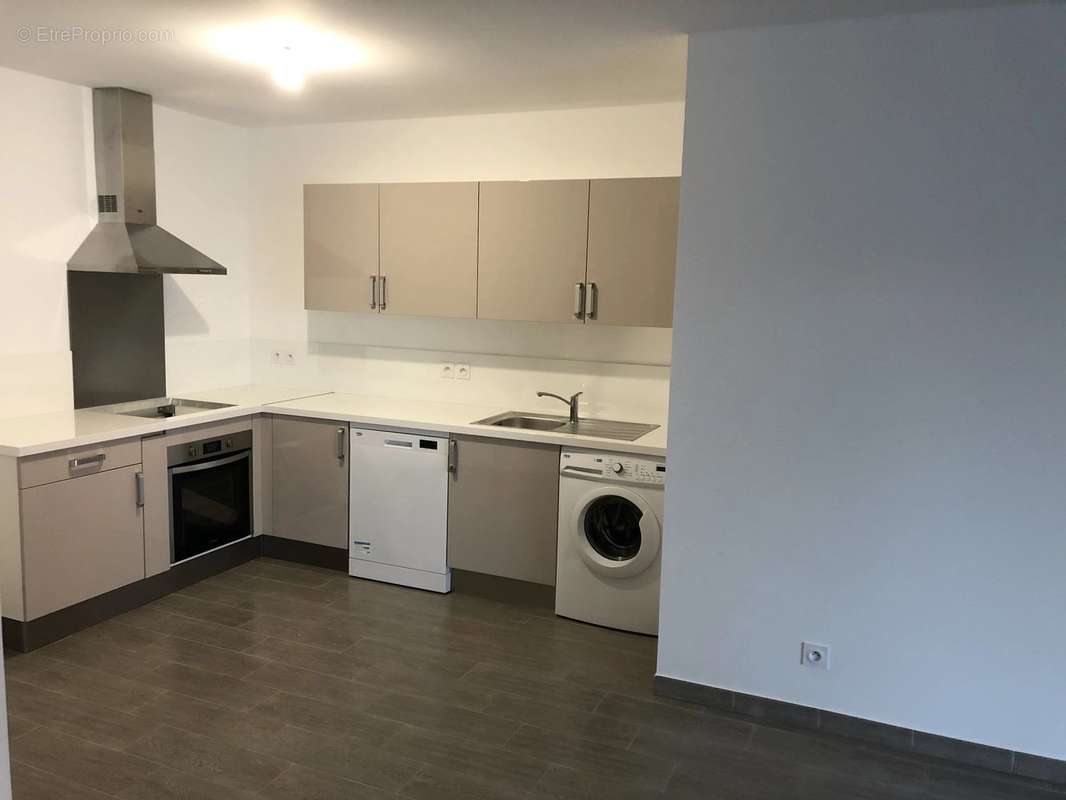 Appartement à VILLENEUVE-LOUBET