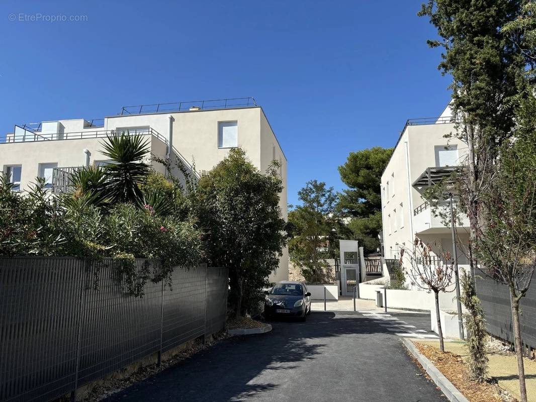 Appartement à MARSEILLE-12E