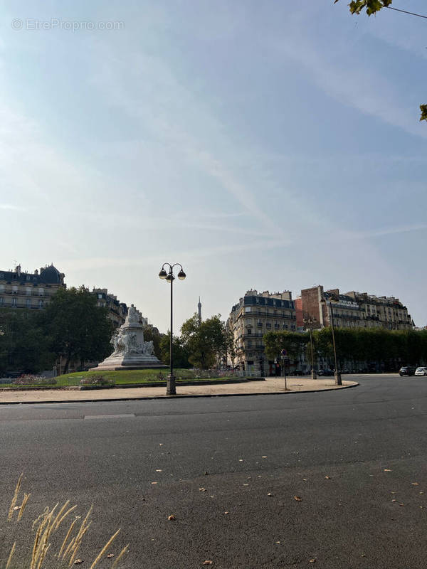 Appartement à PARIS-7E