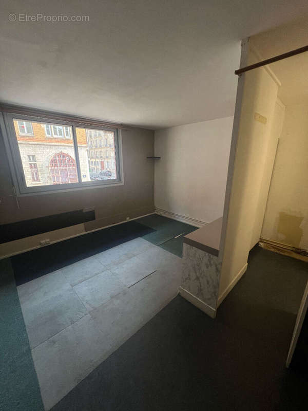 Appartement à PARIS-7E