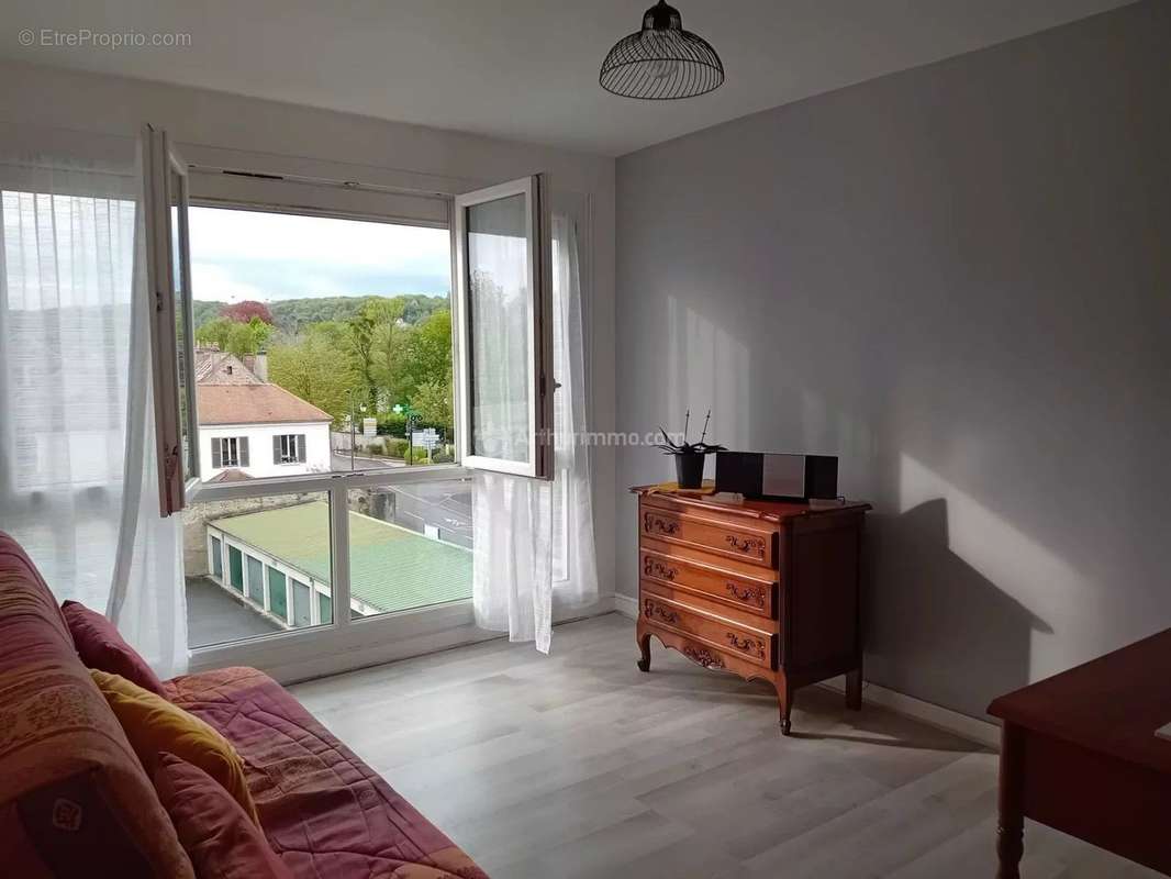 Appartement à VILLEBON-SUR-YVETTE