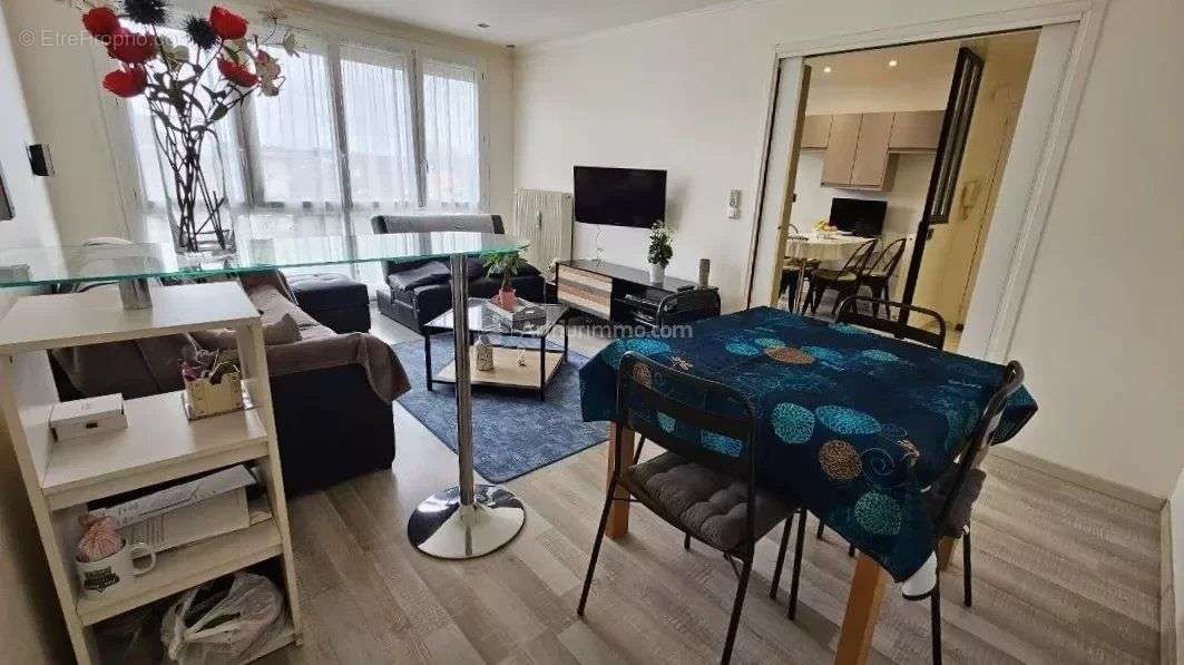 Appartement à VILLEBON-SUR-YVETTE