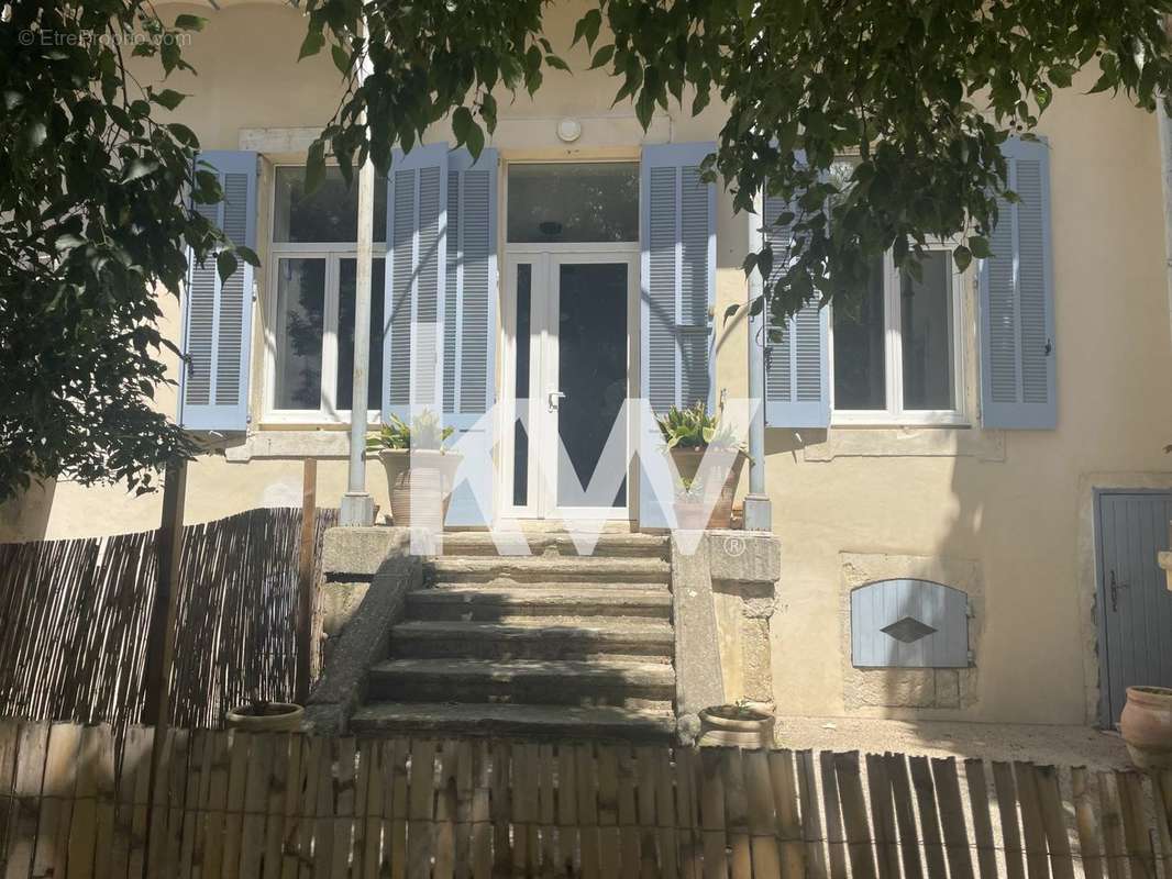 Appartement à NIMES