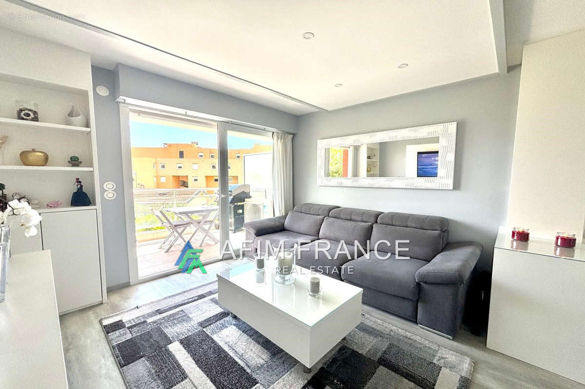 Appartement à BEAUSOLEIL