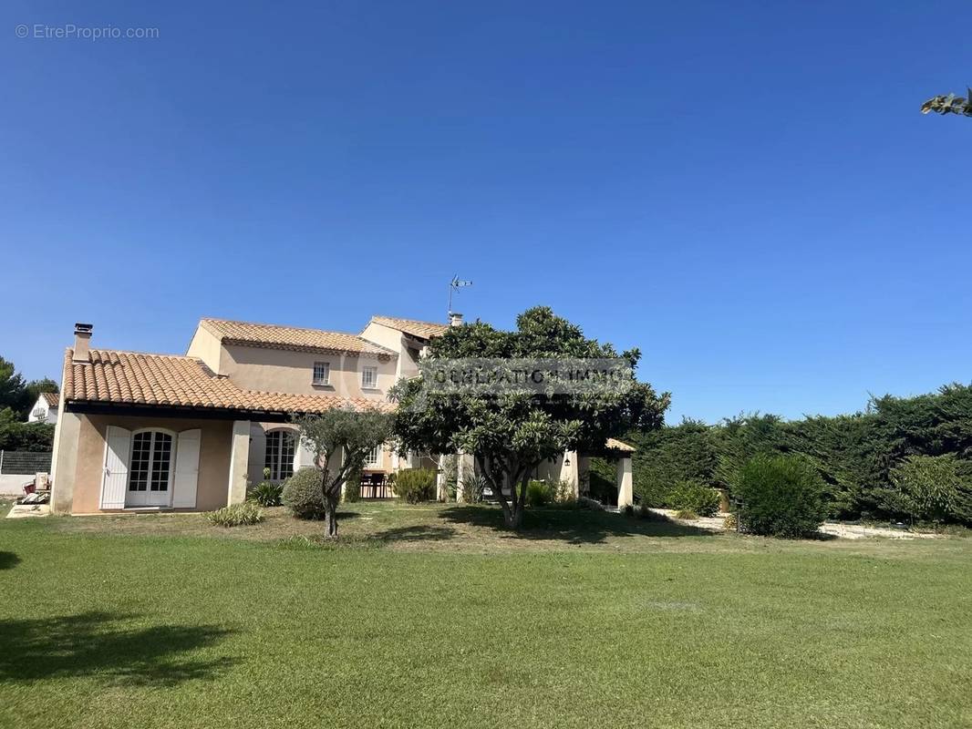 Maison à ARLES