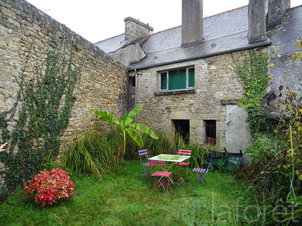 Maison à GUINGAMP