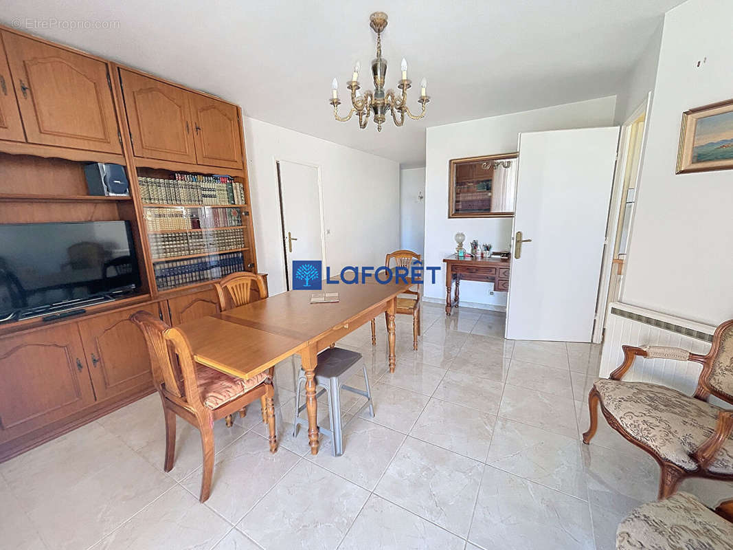 Appartement à CAGNES-SUR-MER