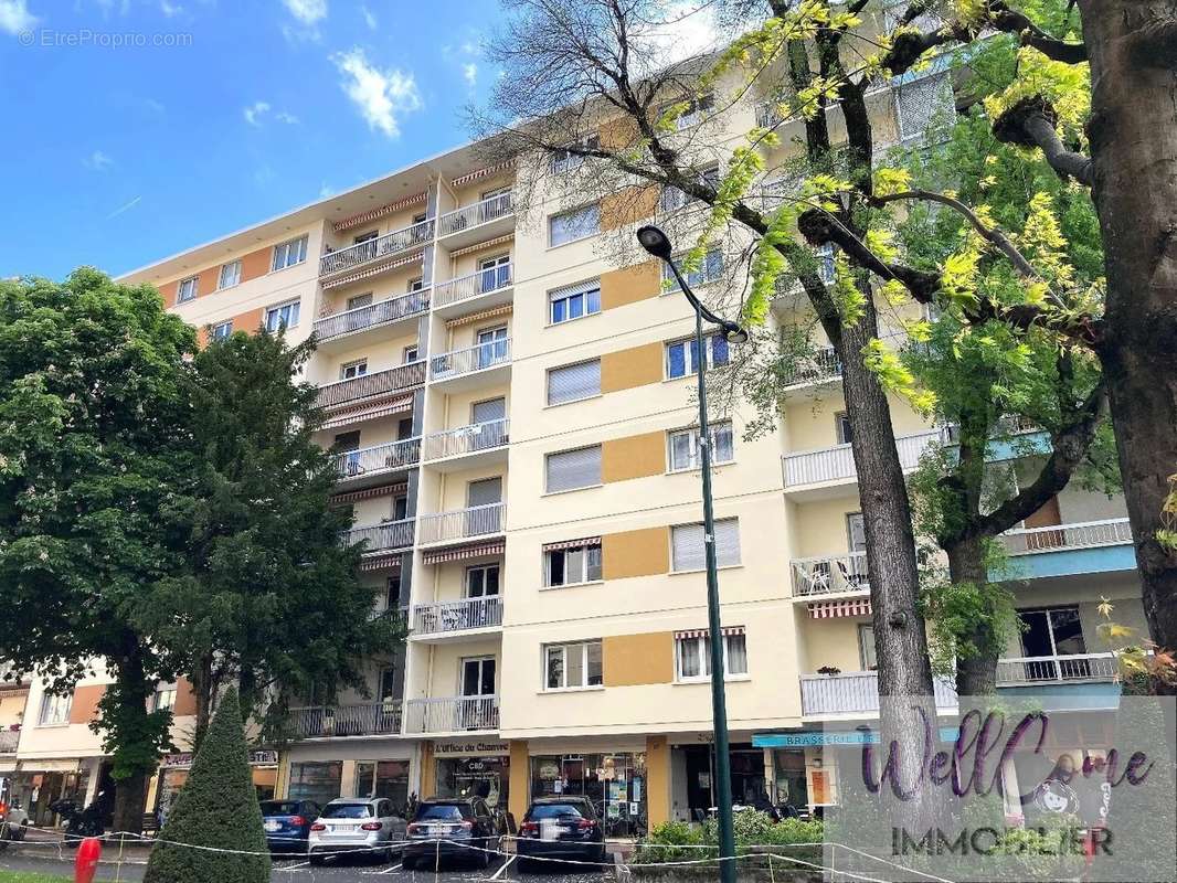 Appartement à AIX-LES-BAINS