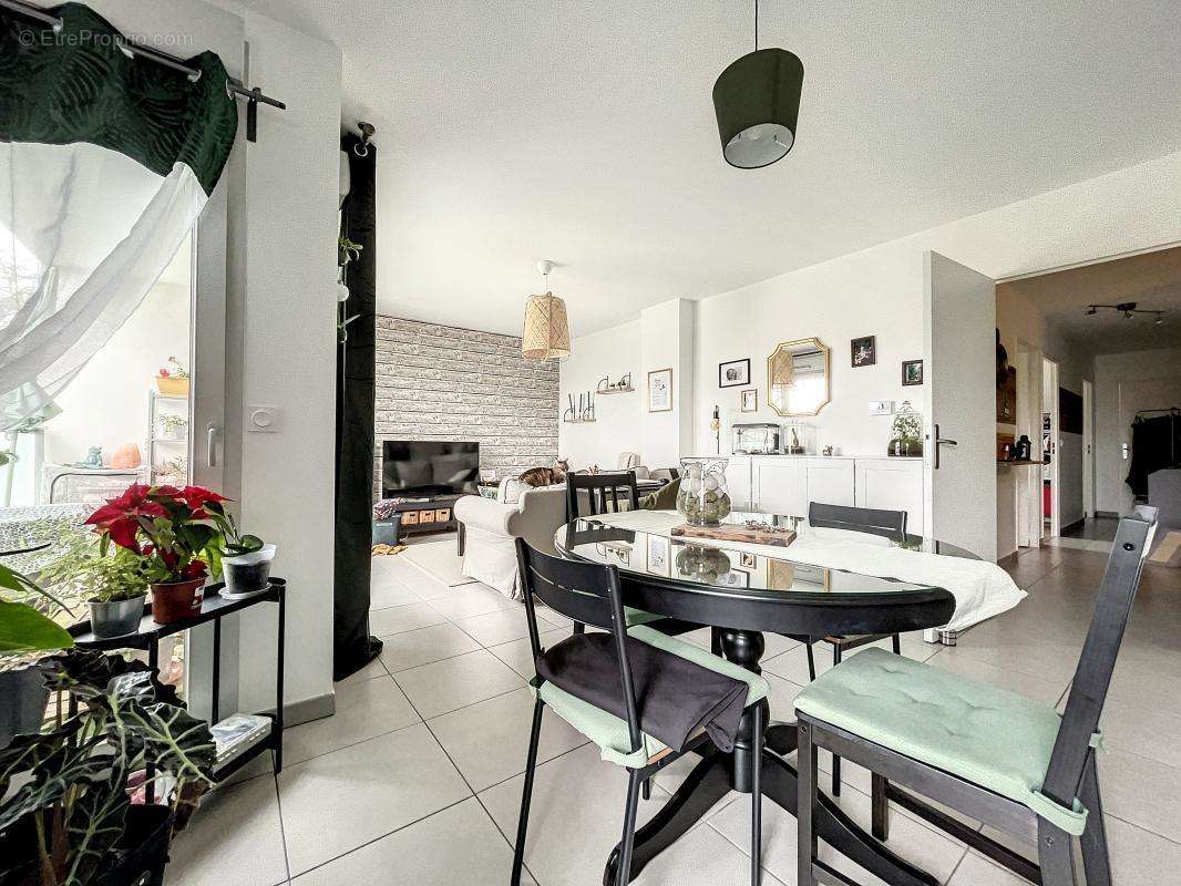 Appartement à VILLEURBANNE