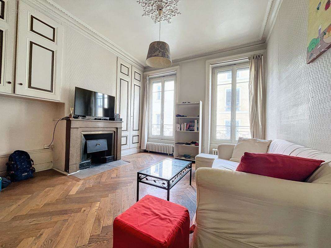 Appartement à LYON-3E