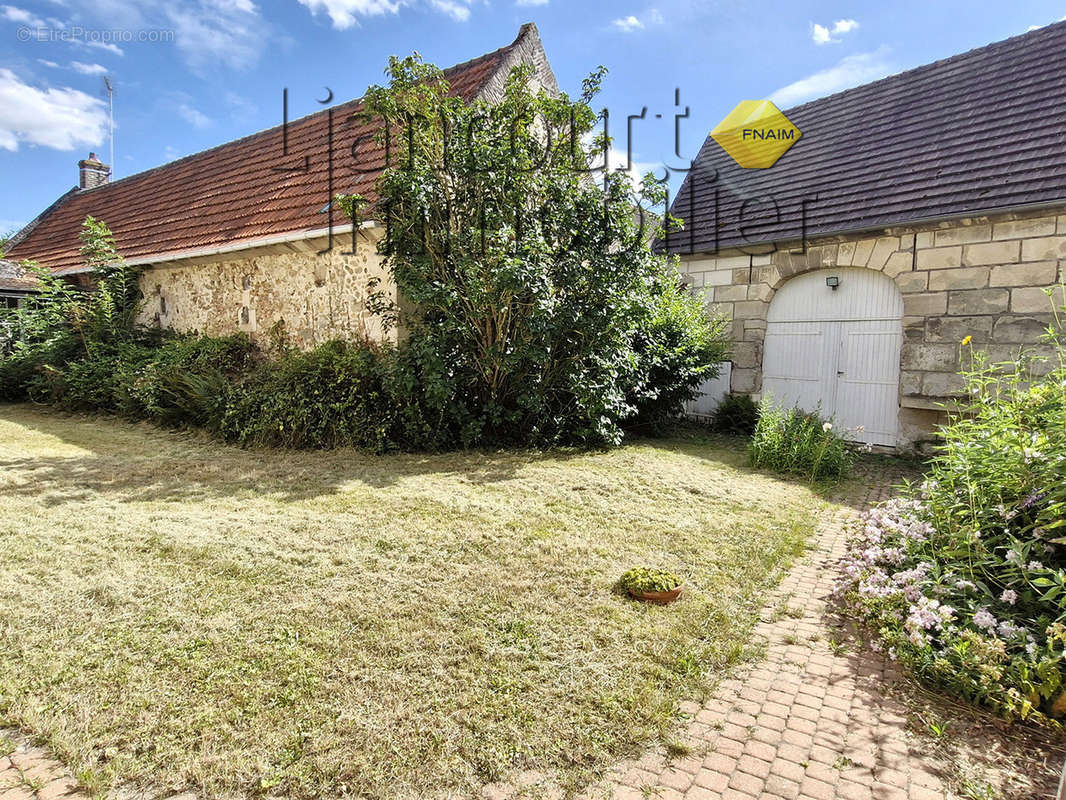 Maison à CINQUEUX