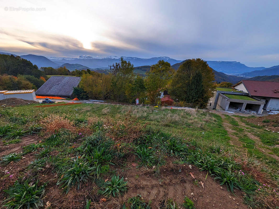 Terrain à SAINT-MARTIN-D&#039;URIAGE