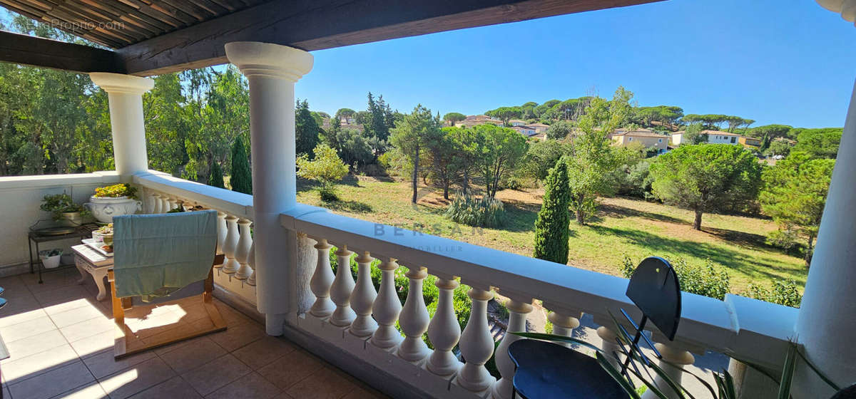 Appartement à FREJUS