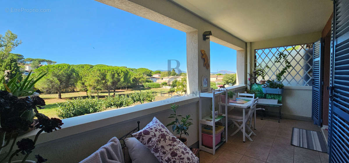 Appartement à FREJUS