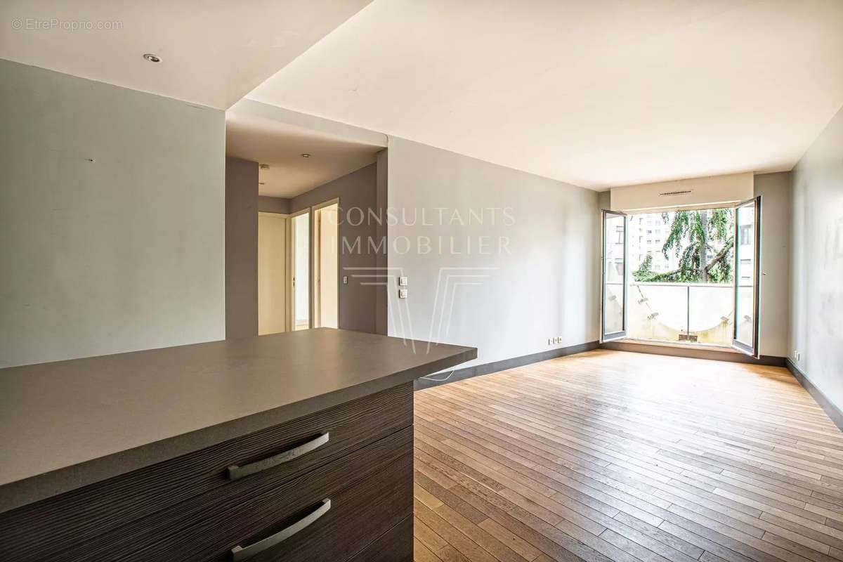 Appartement à BOULOGNE-BILLANCOURT