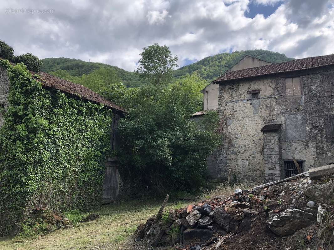 Maison à TARASCON-SUR-ARIEGE