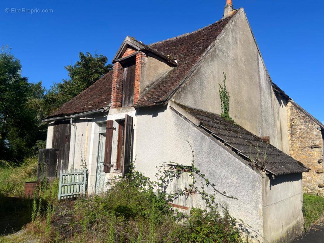 Maison à BAZAIGES