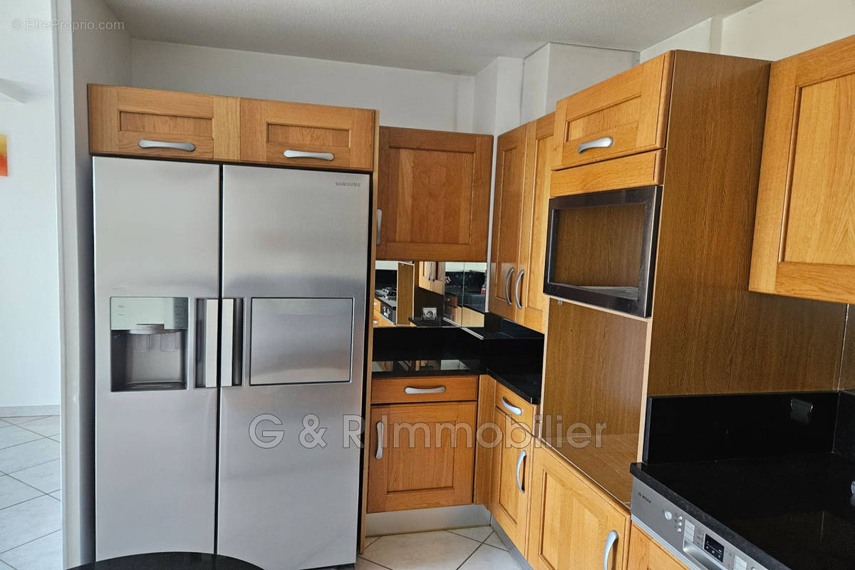 Appartement à MARSEILLE-13E