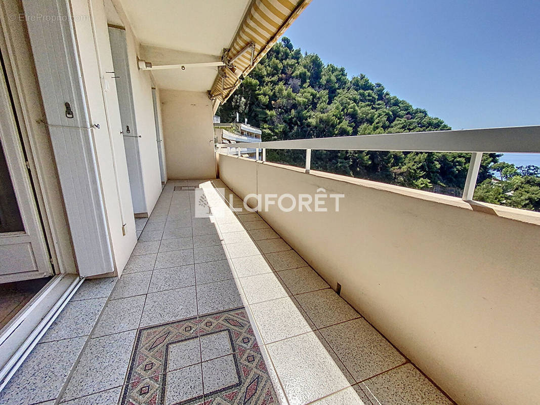 Appartement à ROQUEBRUNE-CAP-MARTIN