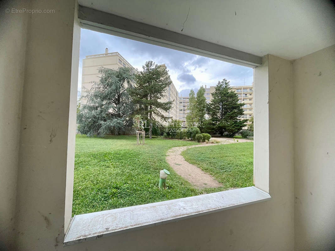 Appartement à LYON-8E