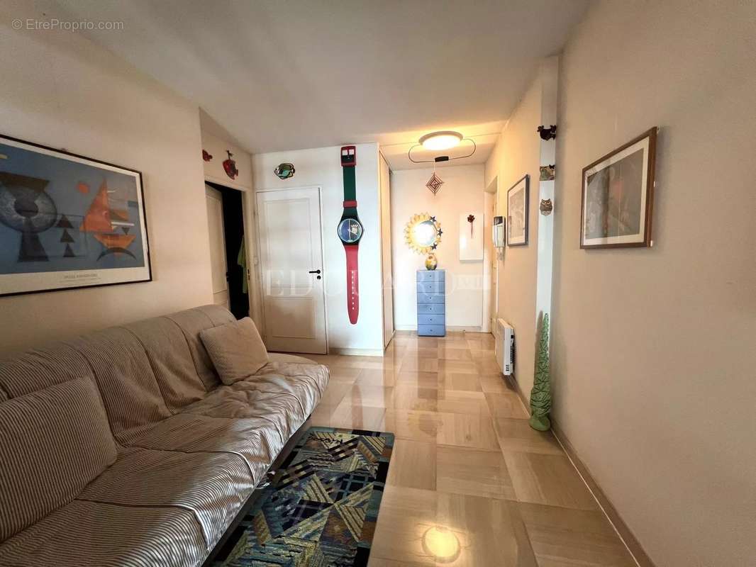 Appartement à ROQUEBRUNE-CAP-MARTIN