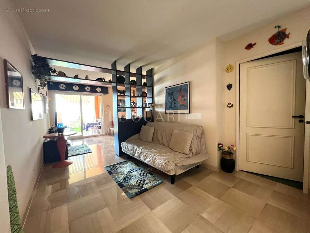 Appartement à ROQUEBRUNE-CAP-MARTIN