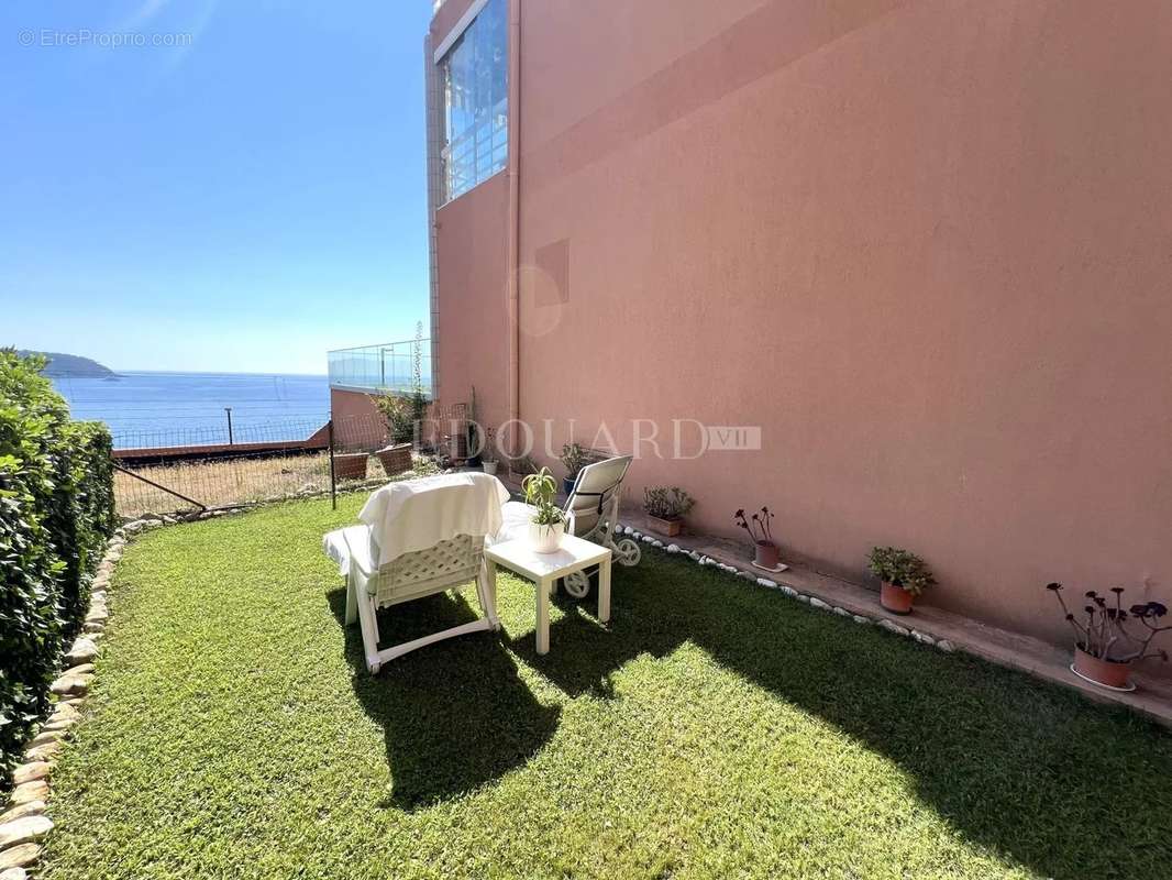 Appartement à ROQUEBRUNE-CAP-MARTIN